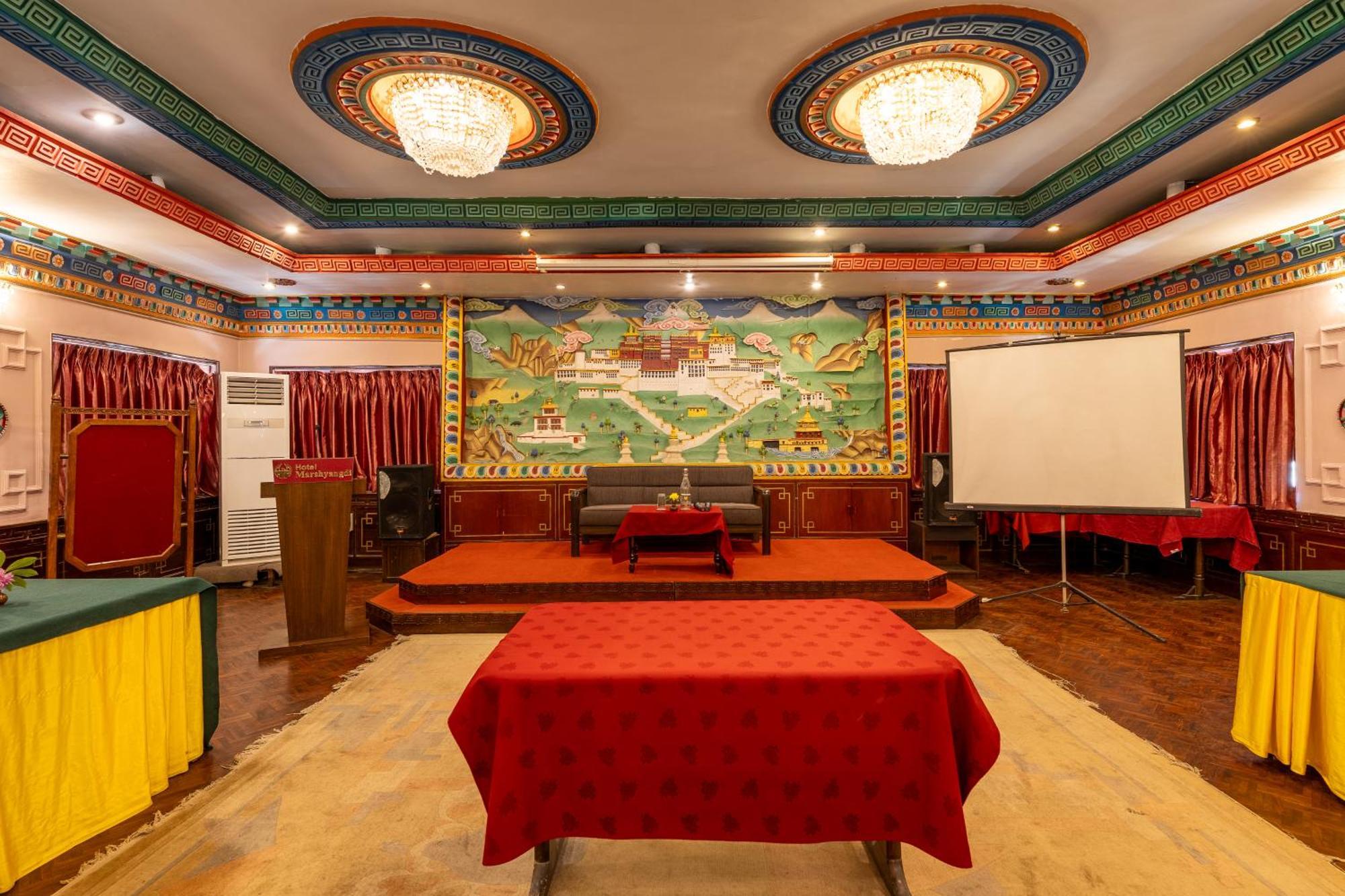 Hotel Marshyangdi كاتماندو المظهر الخارجي الصورة